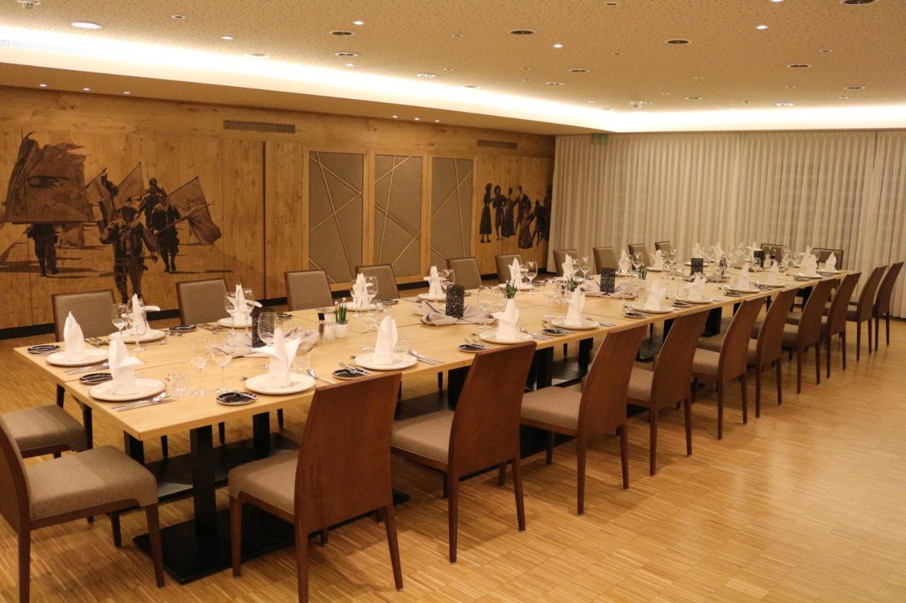 Hotel Goldener Hirsch Kaufbeuren Ngoại thất bức ảnh
