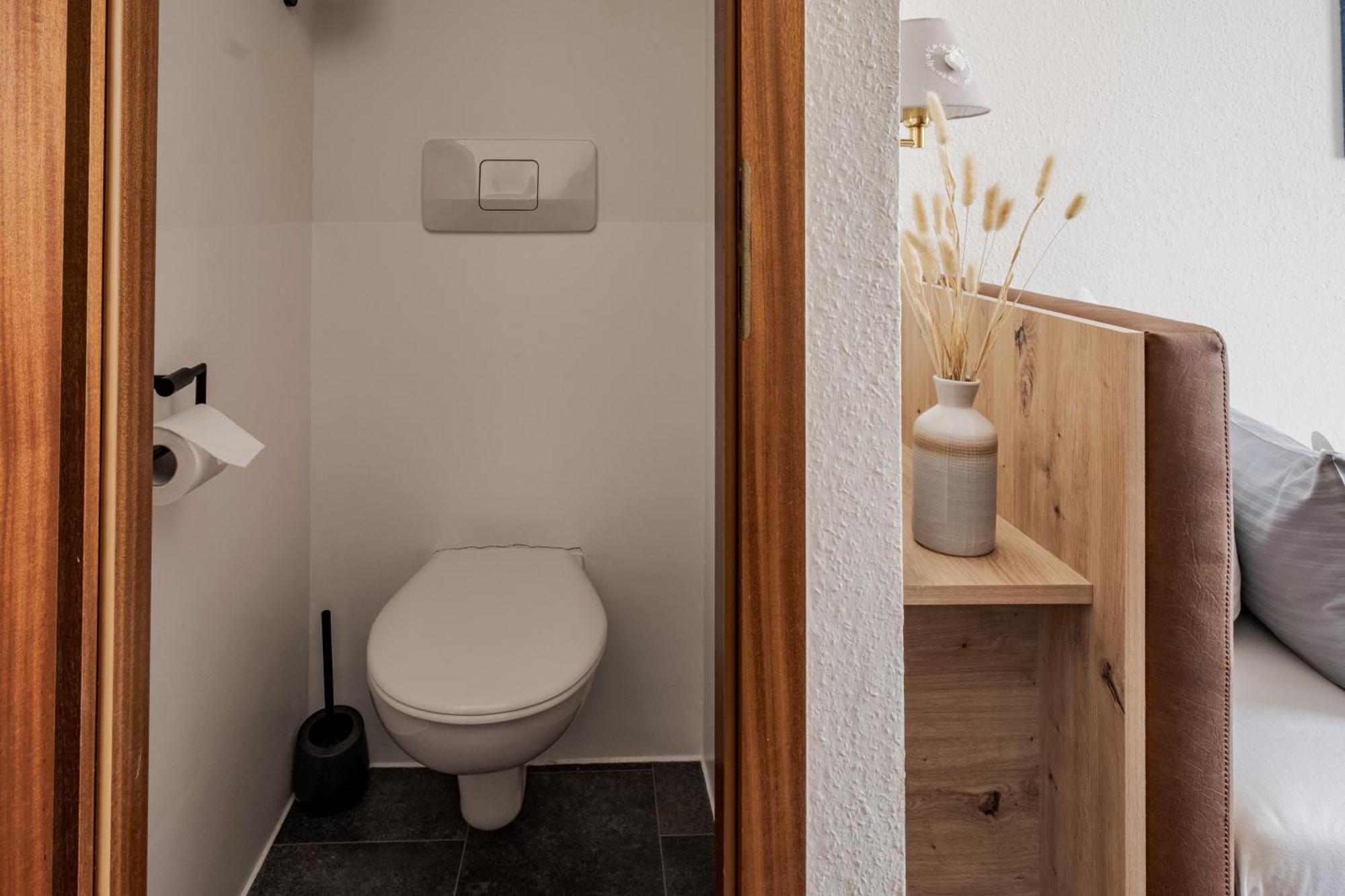 Hotel Goldener Hirsch Kaufbeuren Ngoại thất bức ảnh